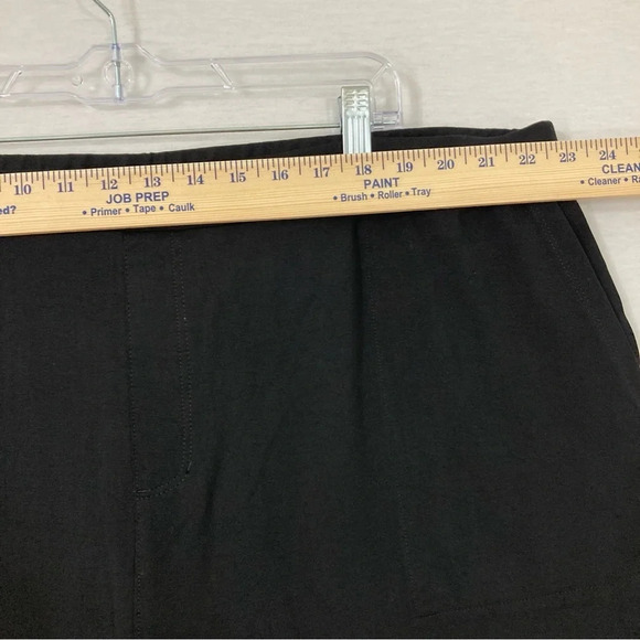Susan Graver Black Soft Stretch Pull-on Cropped Pants size 3X - Picture 3 of 9